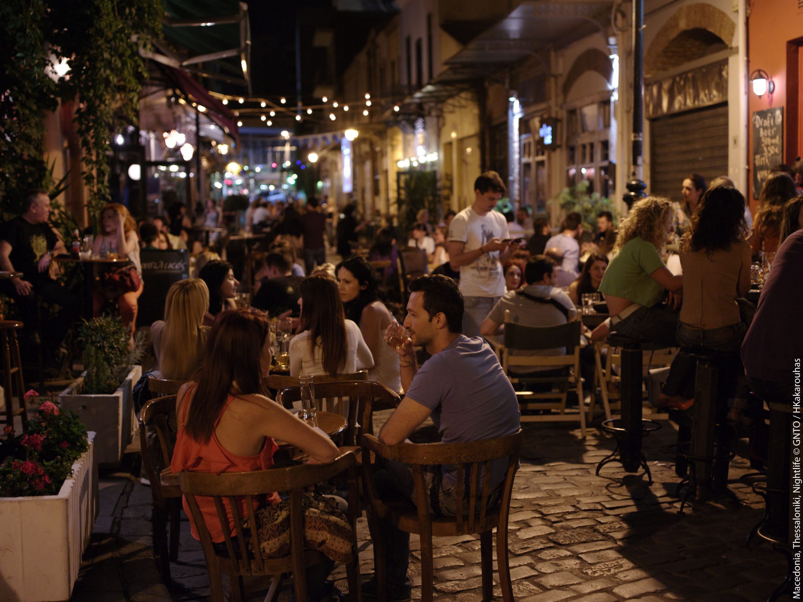 The vibrant nightlife in Thessaloniki. Photo credit: GNTO and H.Kakarouhas