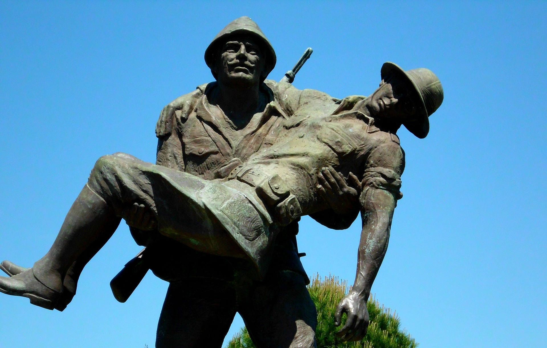 Memorial to Mehmet (Turkish Soldier) who saved wounded British soldier